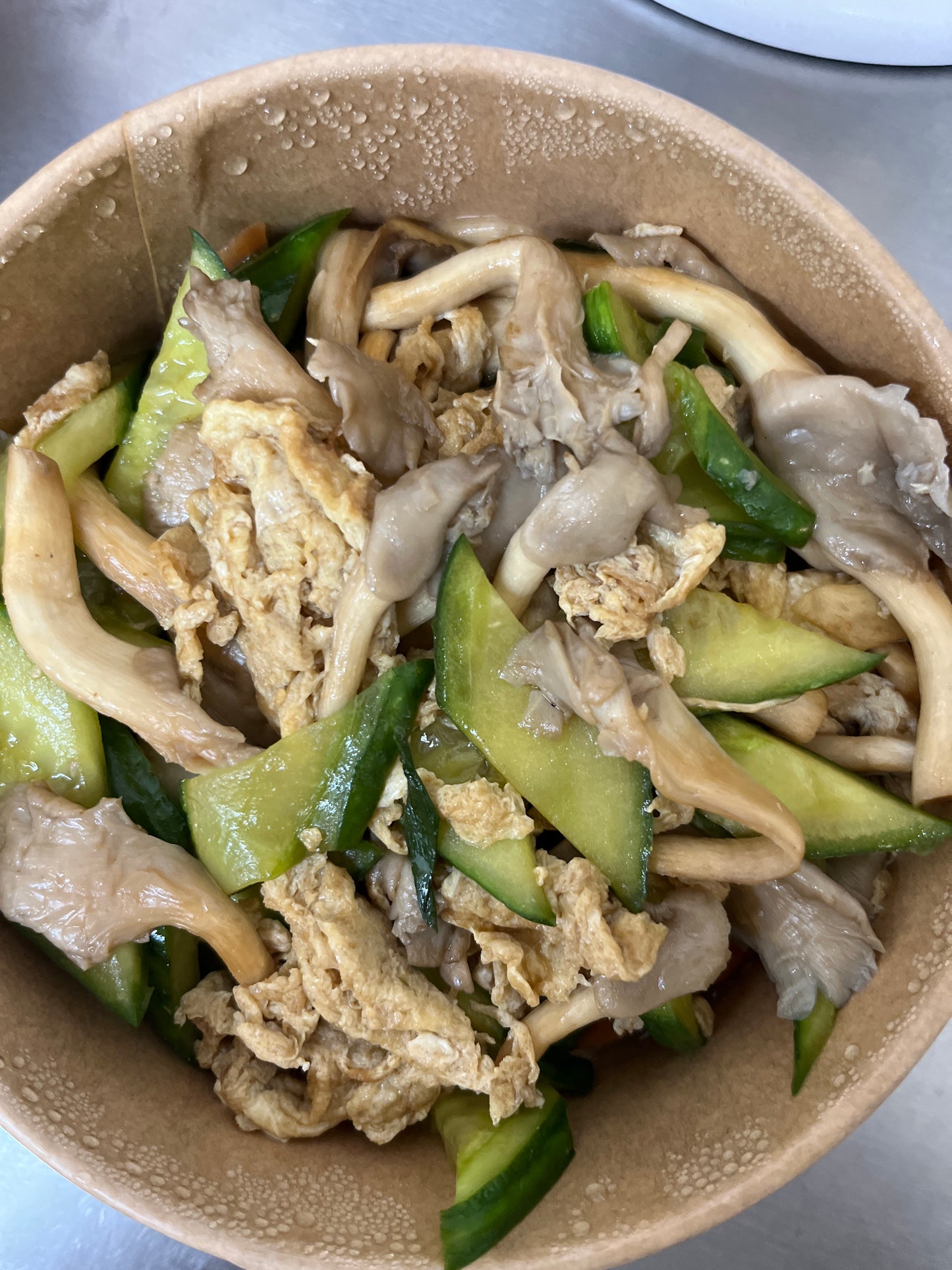 热-鲜蘑炒肉片