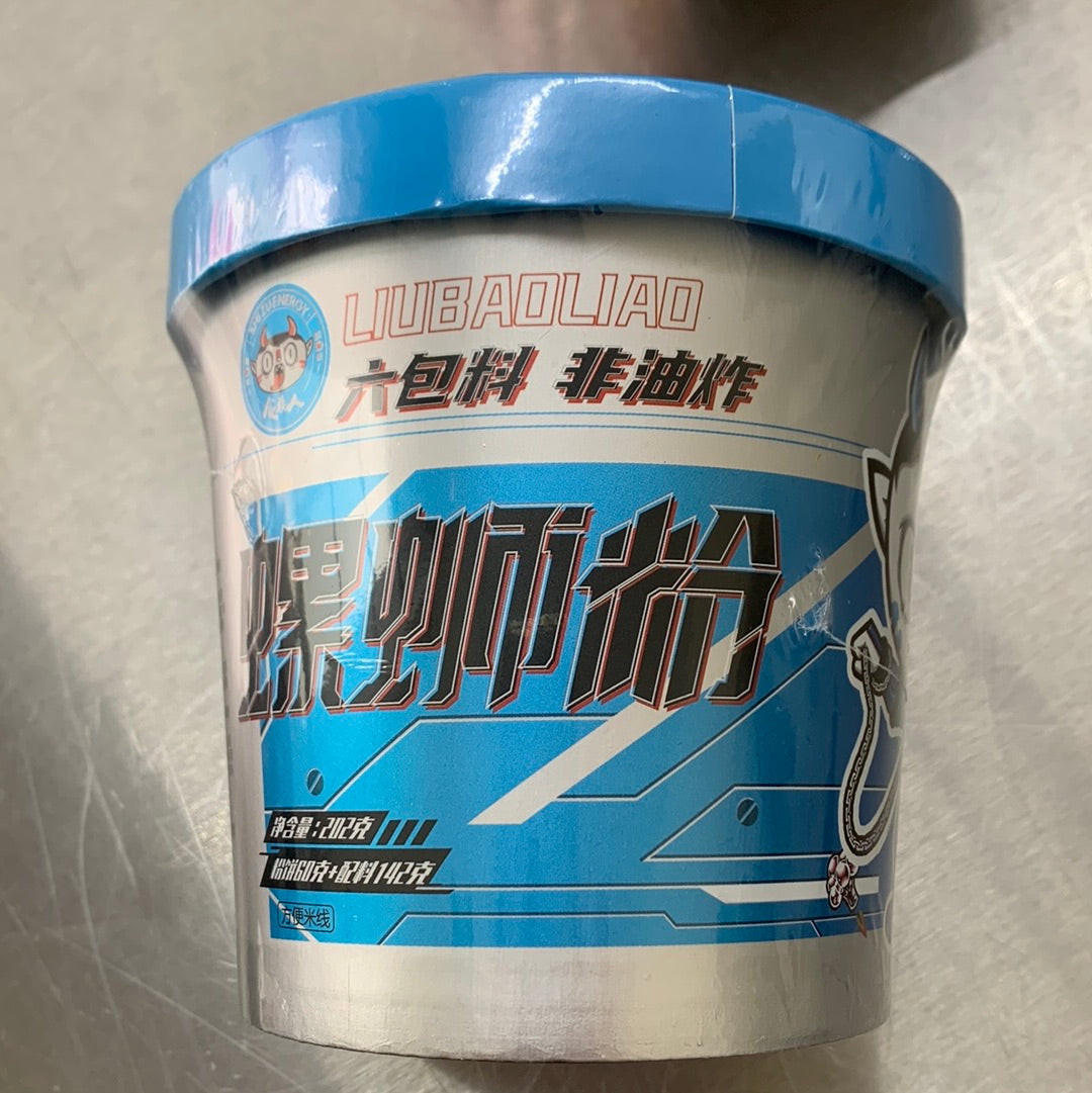 螺蛳粉/食族人