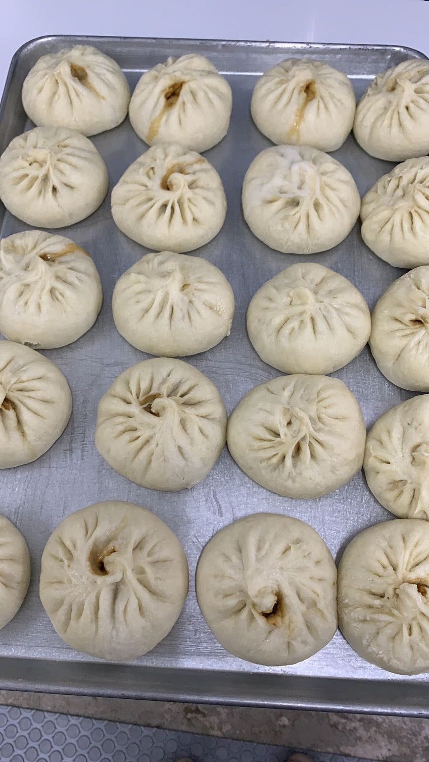 包子/猪肉大葱 / Pan de cerdo con Poro