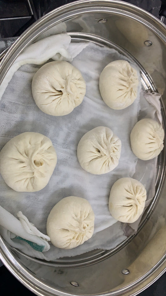包子/牛肉芹菜/ Pan de res con apio
